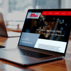 Darstellung der FU-Robots-Startseite auf einem Laptop-Monitor