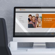 Darstellung des Logins zum learneasy-Lernportal auf einem PC-Bildschirm