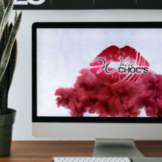 Darstellung der White-Choc's-Startseite auf einem PC-Monitor